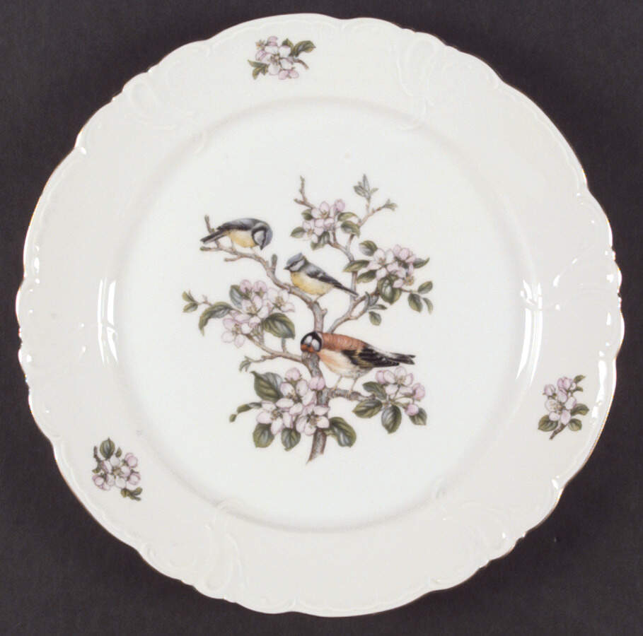 Garden Song Dinner Plate by Royal Copenhagen-1
