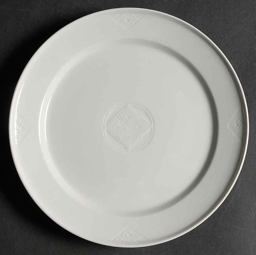 Gemma Salad Plate by Royal Copenhagen-1