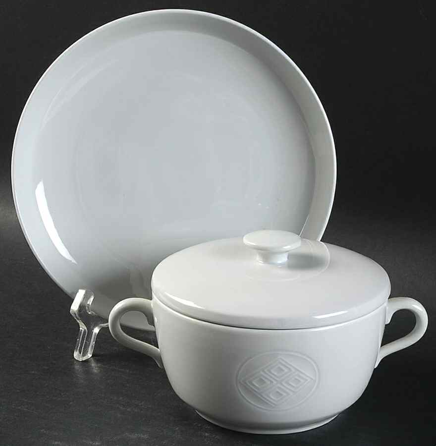 Gemma Cream Soup Bowl & Saucer Set with Lid by Royal Copenhagen-1