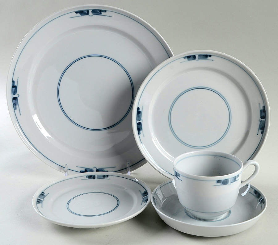 Gemina 5 Piece Place Setting by Royal Copenhagen-1