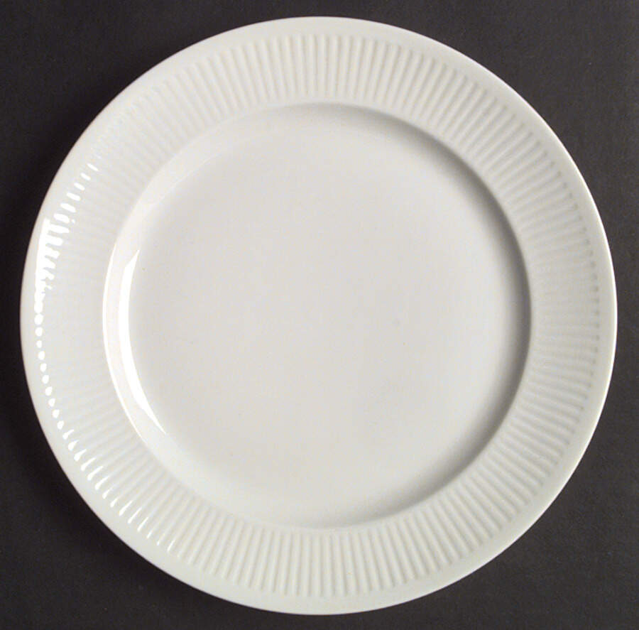 Georgiana Dinner Plate by Royal Copenhagen-1