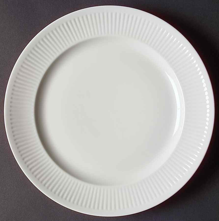 Georgiana Dinner Plate by Royal Copenhagen-1