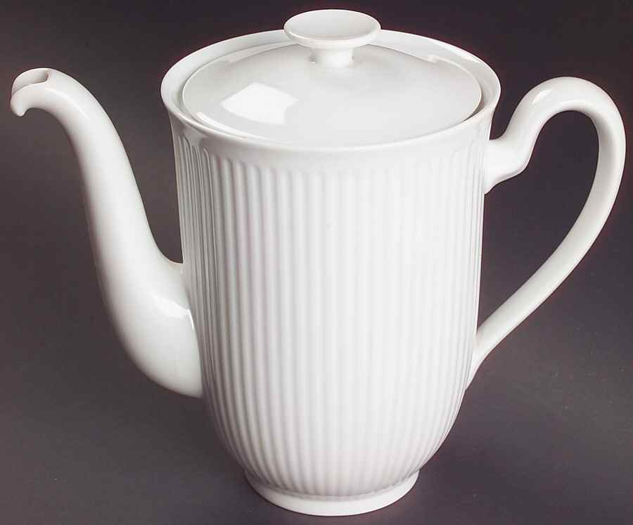 Georgiana Coffee Pot & Lid by Royal Copenhagen-1