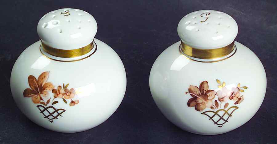 Golden Basket Salt & Pepper Set by Royal Copenhagen-1