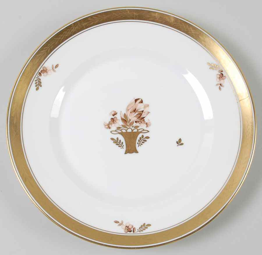 Golden Basket Luncheon Plate by Royal Copenhagen-1