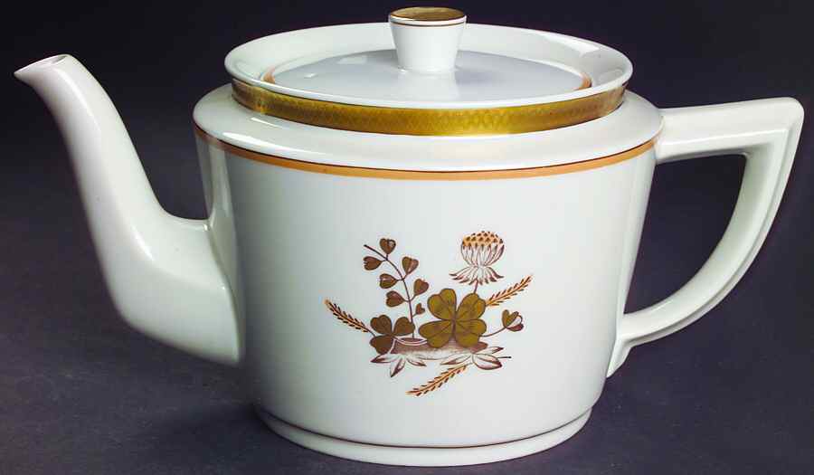 Golden Clover (White) Teapot & Lid by Royal Copenhagen-1