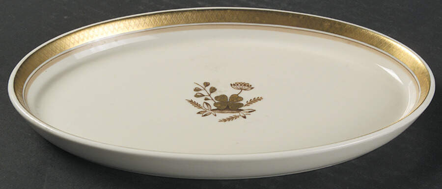 Golden Clover (Cream) Pickle Dish by Royal Copenhagen-1