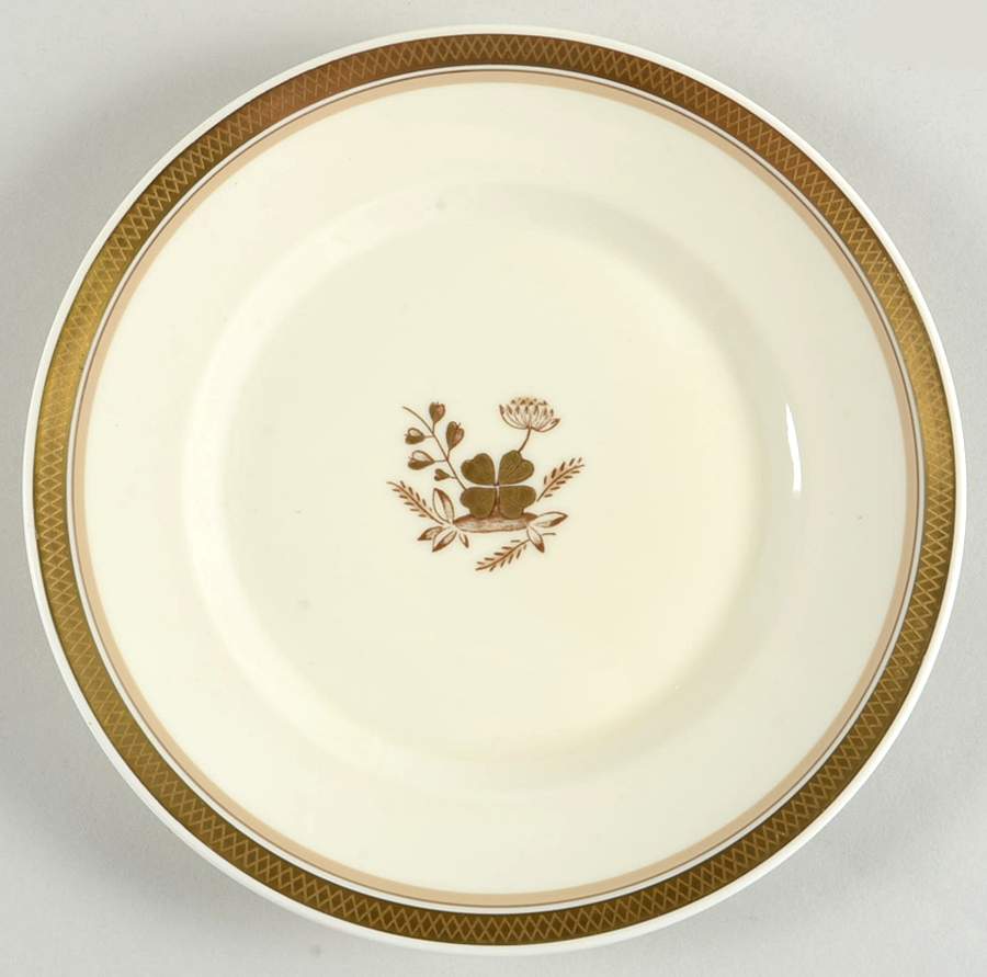 Golden Clover (Cream) Salad Plate by Royal Copenhagen-1