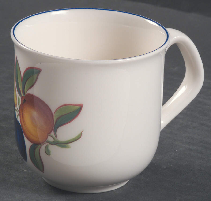 Golden Summer Mug by Royal Copenhagen-1