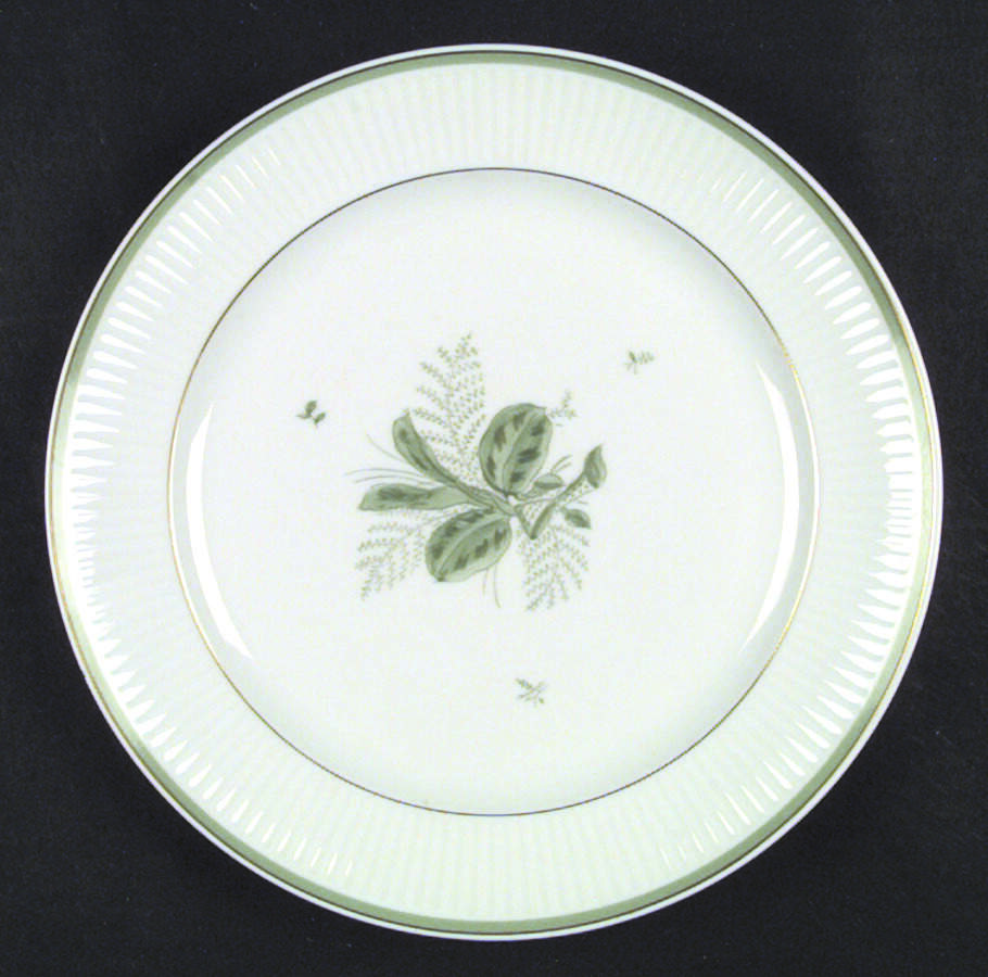 Green Melodi Dinner Plate by Royal Copenhagen-1