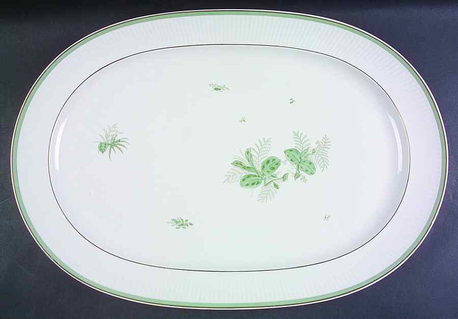 Green Melodi 20" Oval Serving Platter by Royal Copenhagen-1