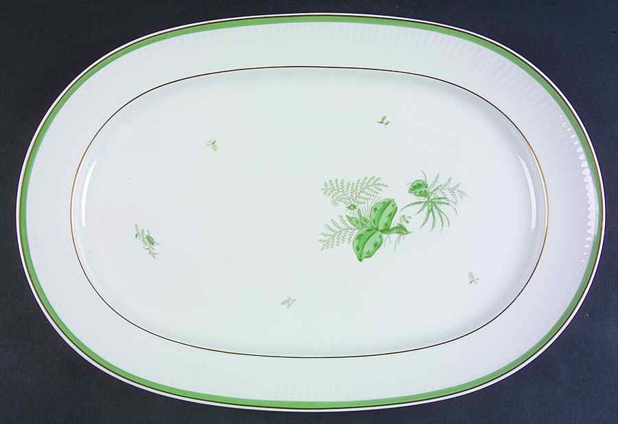 Green Melodi 15" Oval Serving Platter by Royal Copenhagen-1