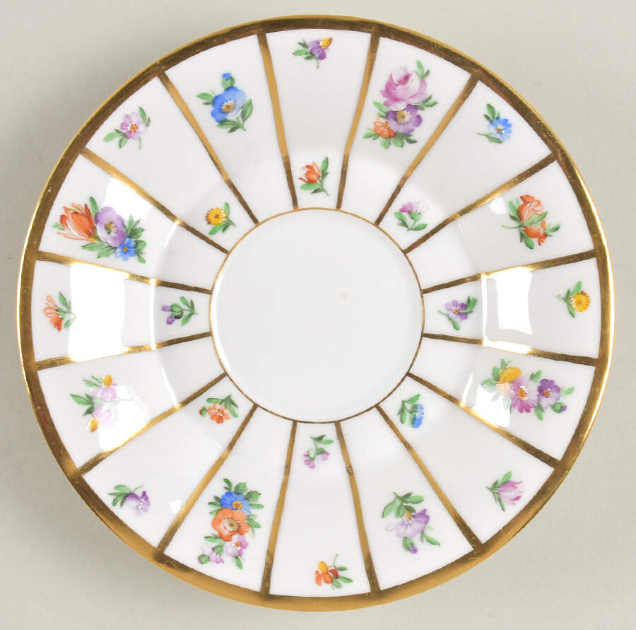 Henriette Saucer by Royal Copenhagen-1
