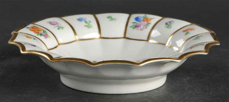 Henriette Fruit/Dessert (Sauce) Bowl by Royal Copenhagen-1