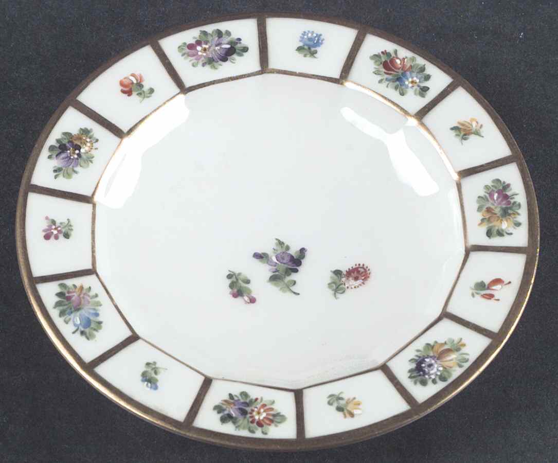 Henriette Small Ashtray by Royal Copenhagen-1