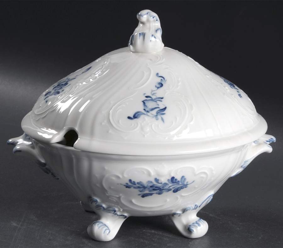 Juliane Marie Blue Round Covered Vegetable by Royal Copenhagen-1