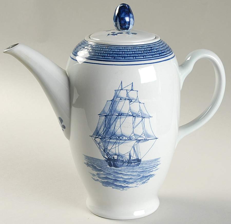 Marine Coffee Pot & Lid by Royal Copenhagen-1