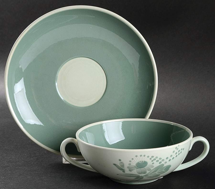 Nils Green Flat Cream Soup Bowl & Saucer Set by Royal Copenhagen-1