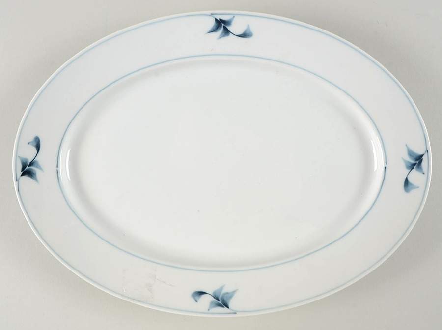 Noblesse 12" Oval Serving Platter by Royal Copenhagen-1