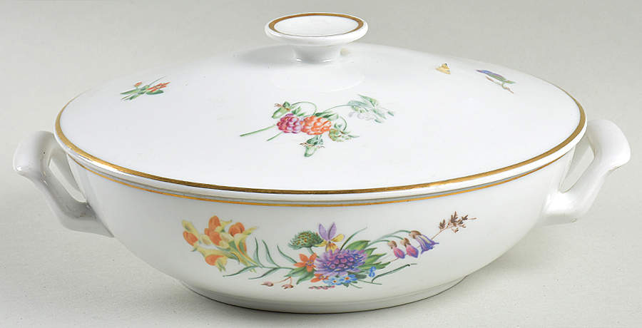 Primavera Round Covered Vegetable by Royal Copenhagen-1