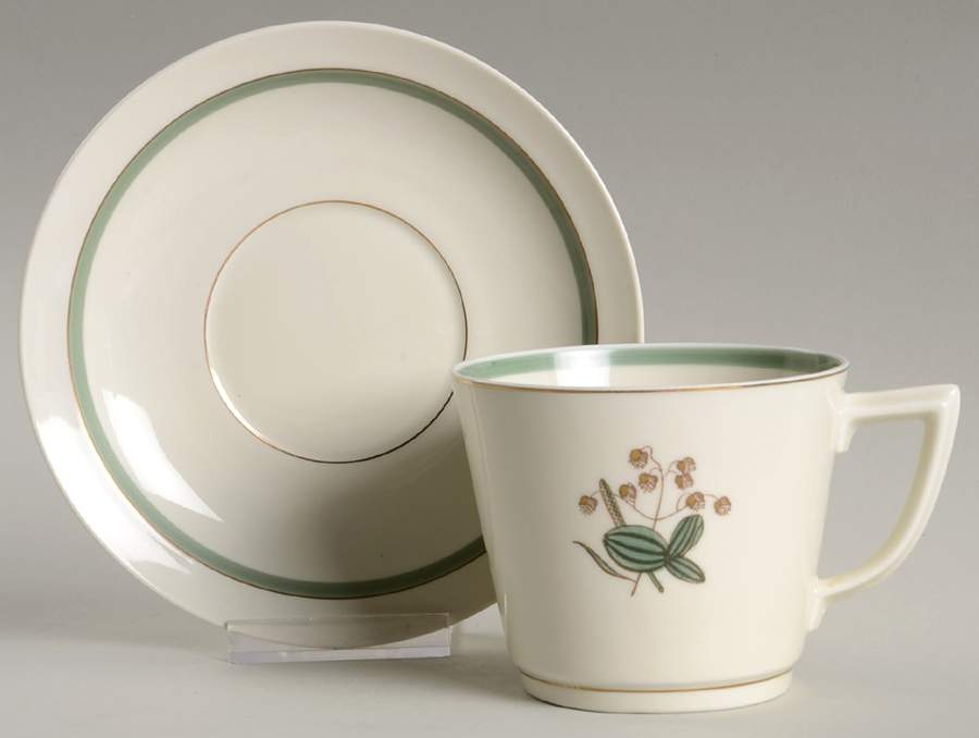 Quaking Grass Oversized Cup & Saucer Set by Royal Copenhagen-1