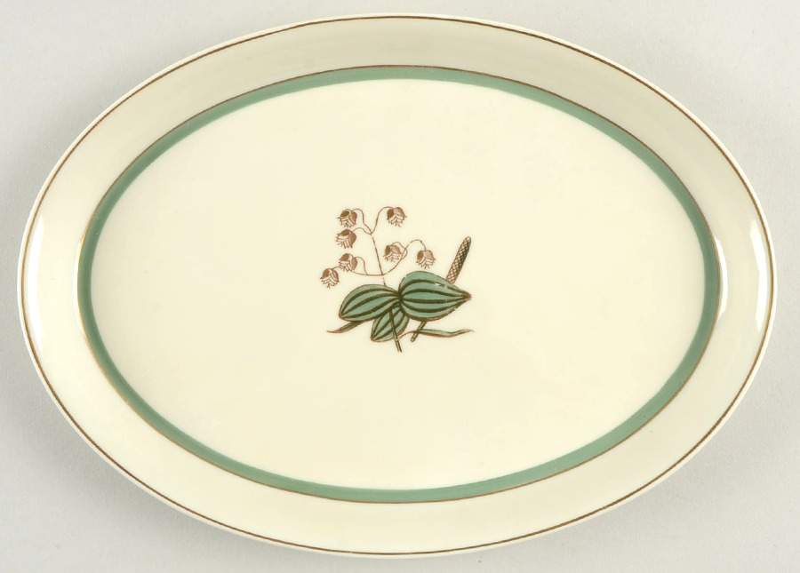 Quaking Grass 10" Oval Tray by Royal Copenhagen-1