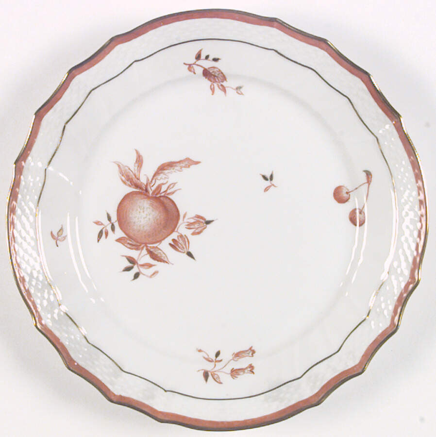 Red Fruit Luncheon Plate by Royal Copenhagen-1
