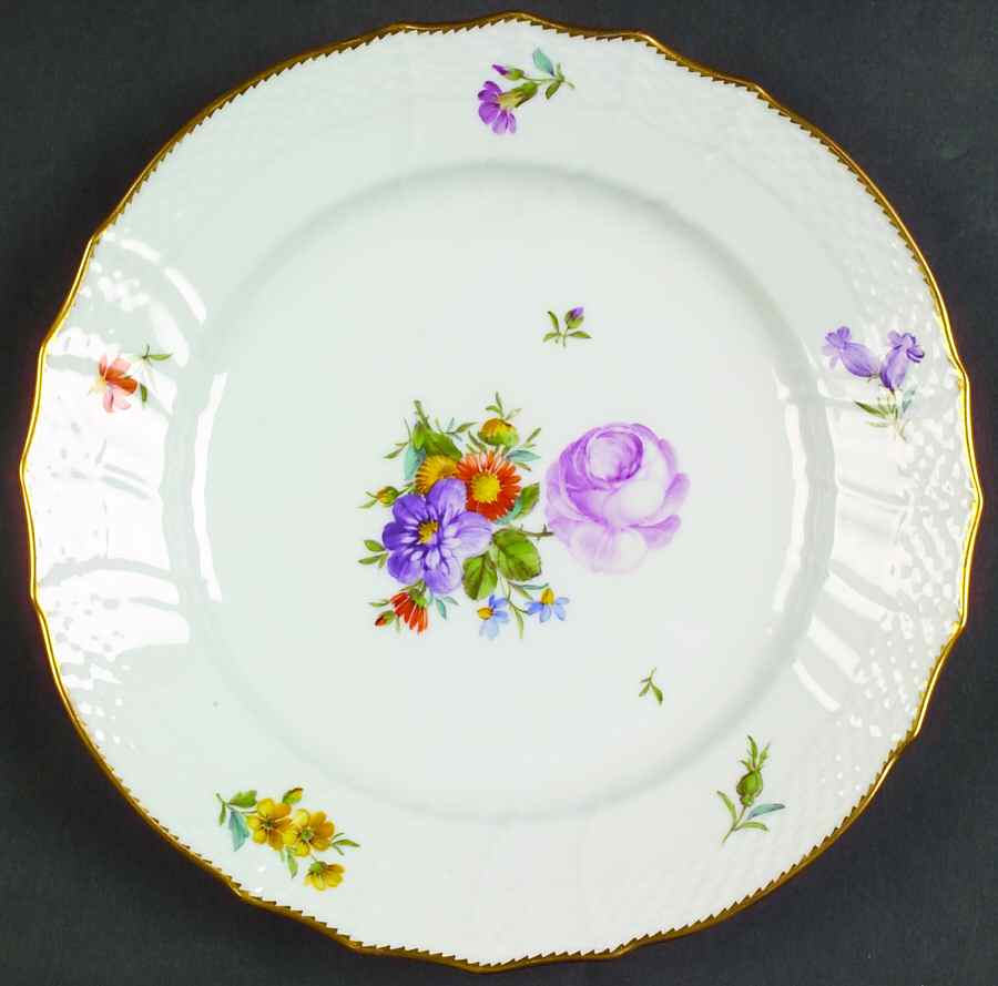 Saxon Flower (1221) Luncheon Plate by Royal Copenhagen-1