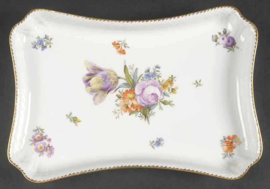 Saxon Flower (1221) Tray for Creamer & Sugar with Lid by Royal Copenhagen-1