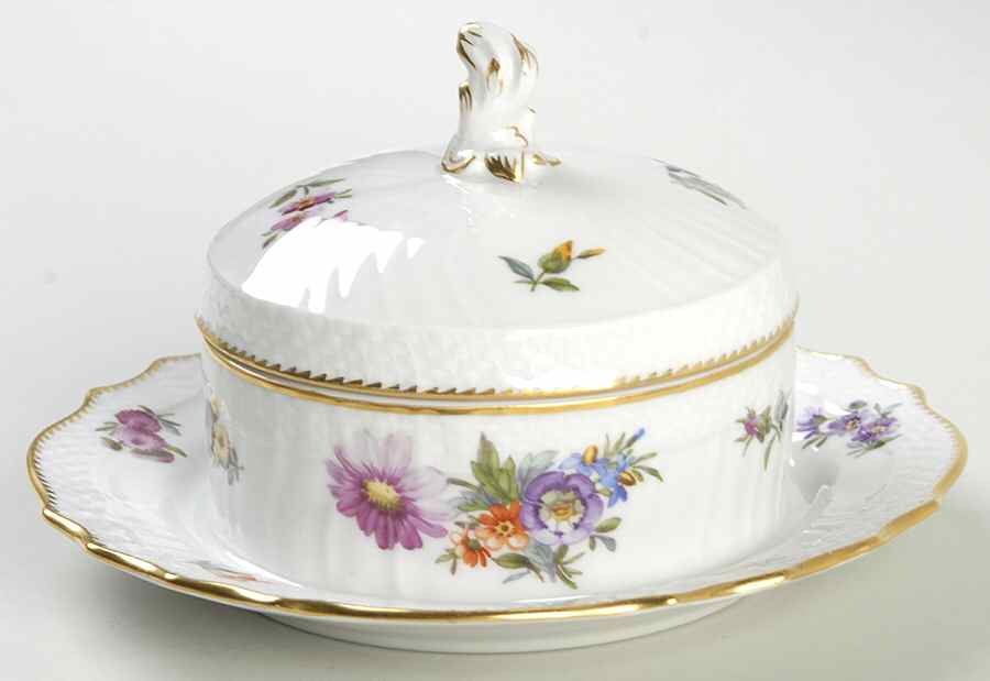 Saxon Flower (1221) Round Covered Butter by Royal Copenhagen-1