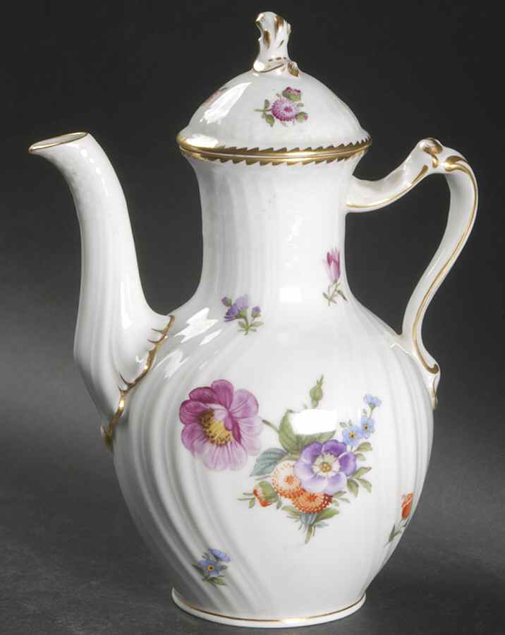 Saxon Flower (1221) Mini Coffee Pot & Lid by Royal Copenhagen-1