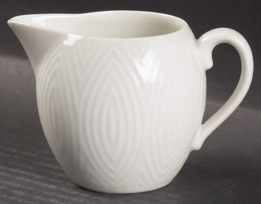 Salto Creamer by Royal Copenhagen-1