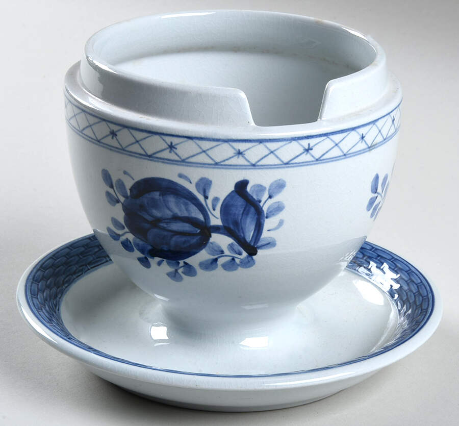 Tranquebar Blue (Rim, Wide Lattice Band) Marmalade w/Attached Underplate No Lid by Royal Copenhagen-1
