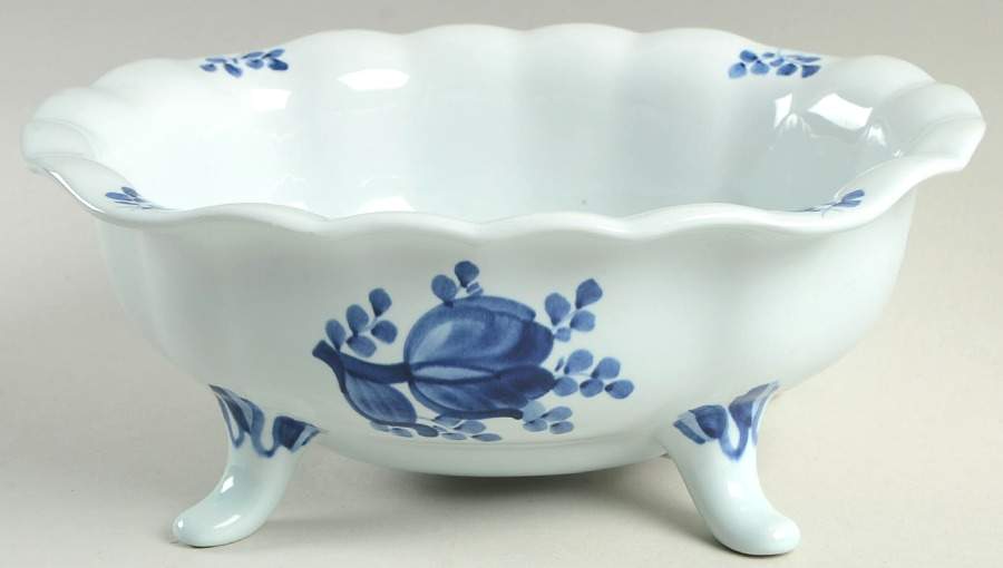 Tranquebar Blue (Rim, Wide Lattice Band) Jardiniere Bowl by Royal Copenhagen-1