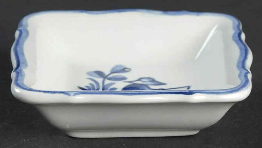 Tranquebar Blue (Rim, Wide Lattice Band) 3" Ashtray by Royal Copenhagen-1