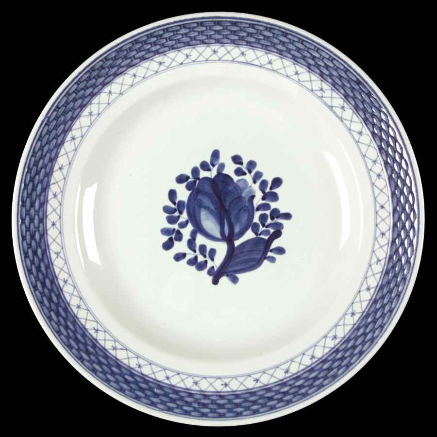Tranquebar Blue (Rim, Wide Lattice Band) Luncheon Plate by Royal Copenhagen-1