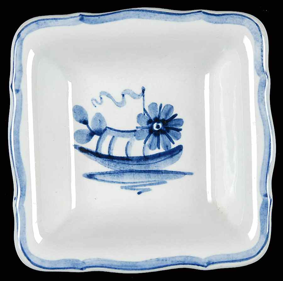 Tranquebar Blue (Rim, Wide Lattice Band) 3" Ashtray by Royal Copenhagen-1