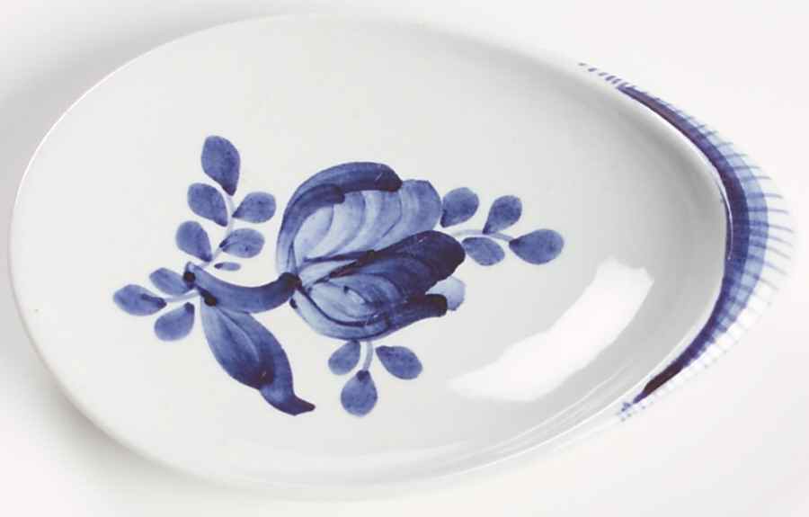 Tranquebar Blue (Rim, Wide Lattice Band) 3" Ashtray by Royal Copenhagen-1