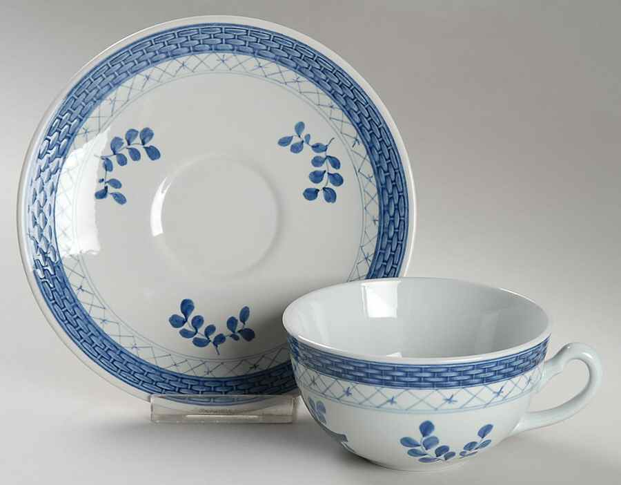 Tranquebar Blue (Rim, Wide Lattice Band) Flat Cup & Saucer Set by Royal Copenhagen-1