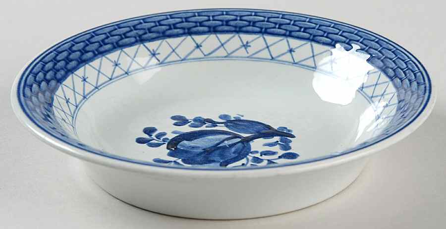 Tranquebar Blue (Rim, Wide Lattice Band) Fruit/Dessert (Sauce) Bowl by Royal Copenhagen-1