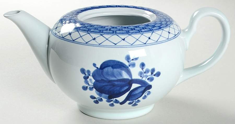 Tranquebar Blue (Rim, Wide Lattice Band) Mini Teapot No Lid by Royal Copenhagen-1