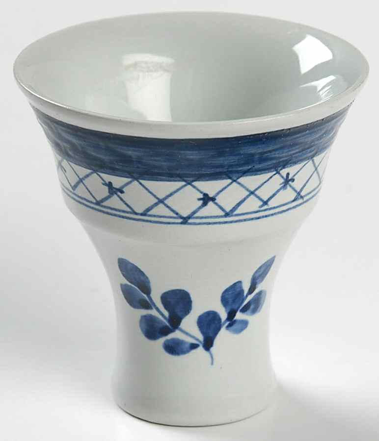 Tranquebar Blue (Rim, Narrow Lattice Band) Single Egg Cup by Royal Copenhagen-1