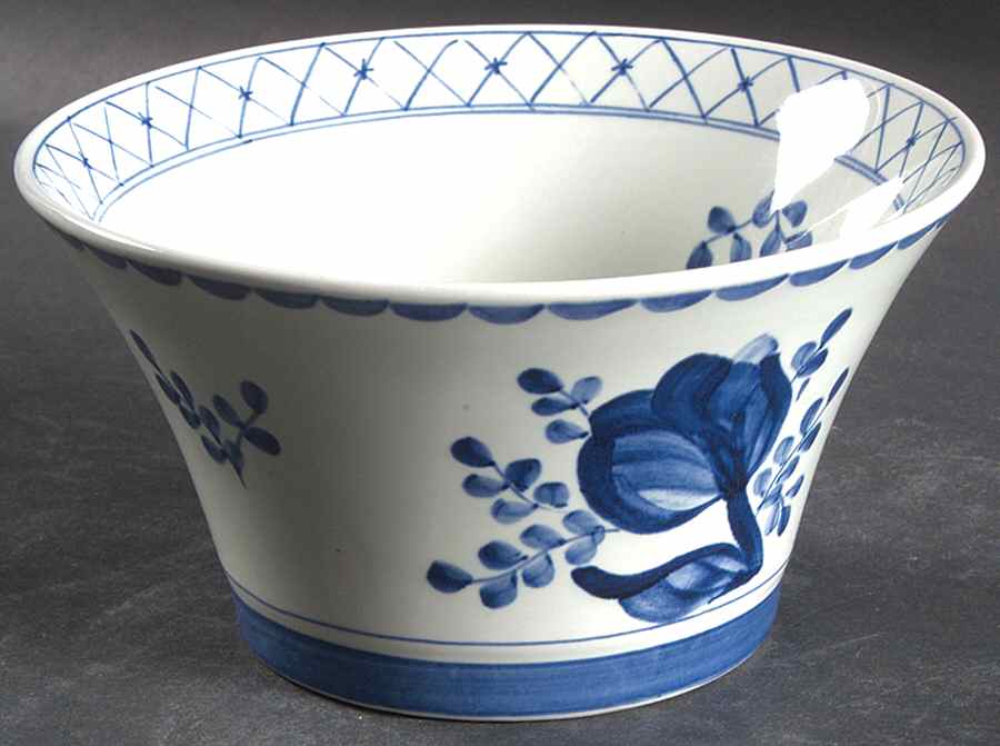 Tranquebar Blue (Rim, Narrow Lattice Band) Sugar Bowl No Lid by Royal Copenhagen-1