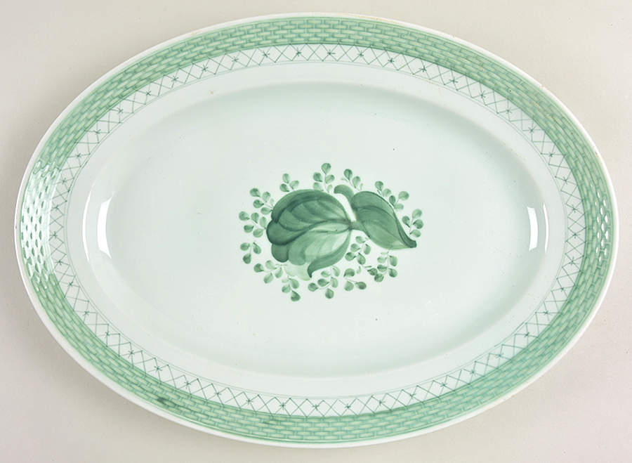 Tranquebar Green 15" Oval Serving Platter by Royal Copenhagen-1