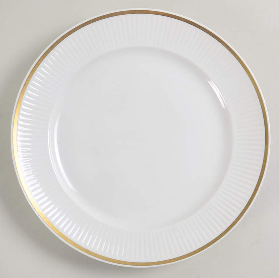 Tunna (Ribbed) Dinner Plate by Royal Copenhagen-1