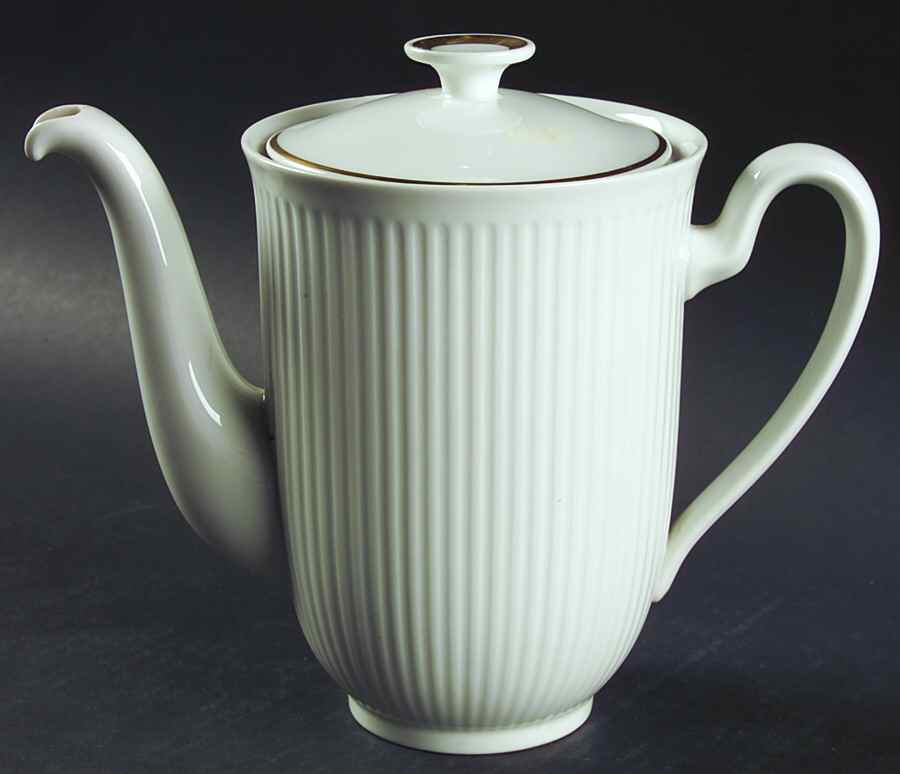 Tunna (Ribbed) Coffee Pot & Lid by Royal Copenhagen-1