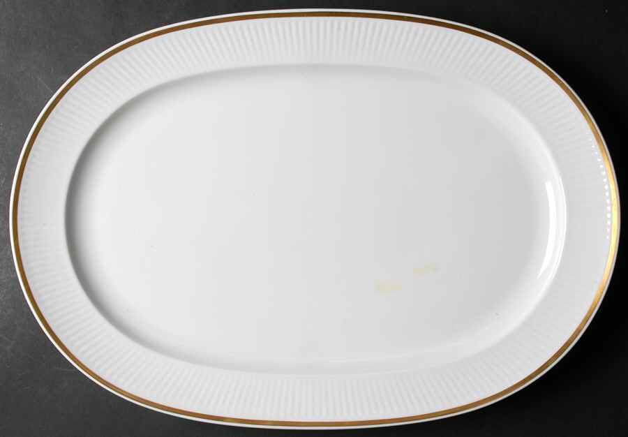 Tunna (Ribbed) 17" Oval Serving Platter by Royal Copenhagen-1