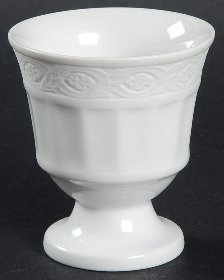White Fan Single Egg Cup by Royal Copenhagen-1