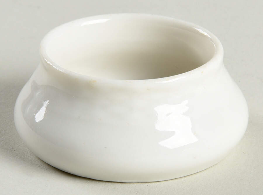 White Half Lace Salt Dip by Royal Copenhagen-1