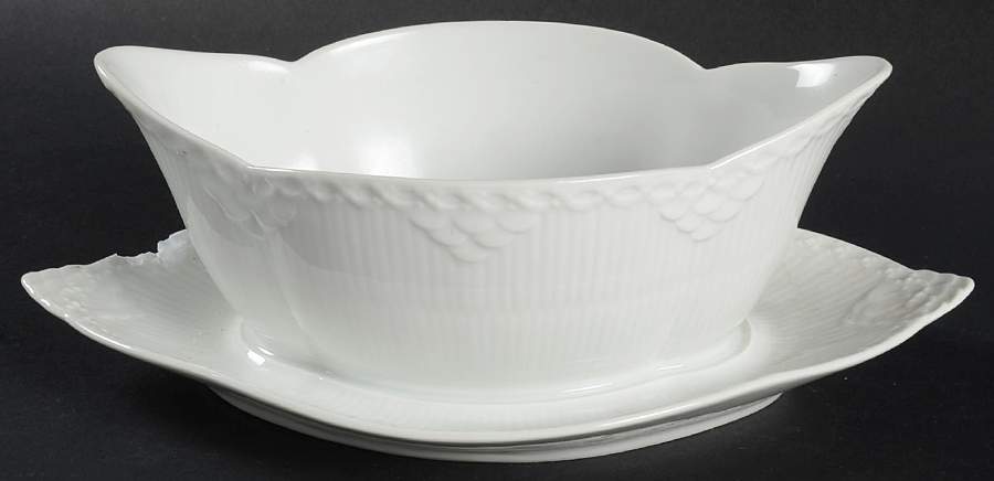 White Half Lace Gravy Boat with Attached Underplate by Royal Copenhagen-1